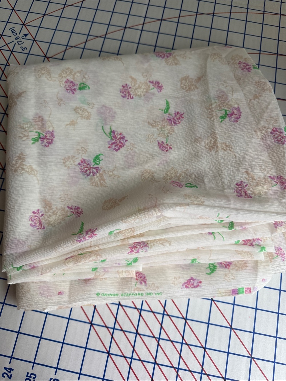 Vintage 1950s or later Gaynor-Stanford Floral Crepe Fabric 4+ Yards x 42”